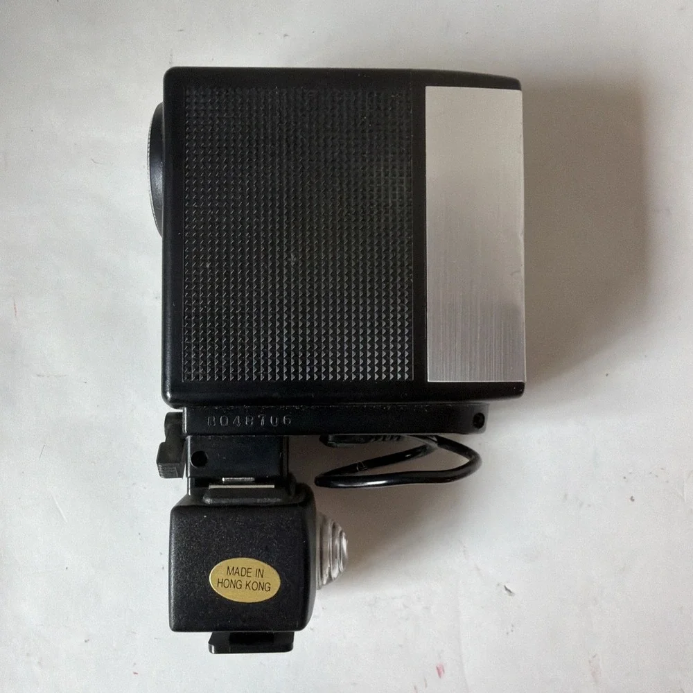 VTG Vivitar Auto 252 Flash With Case SLR Camera 35mm Tested rb12-tested